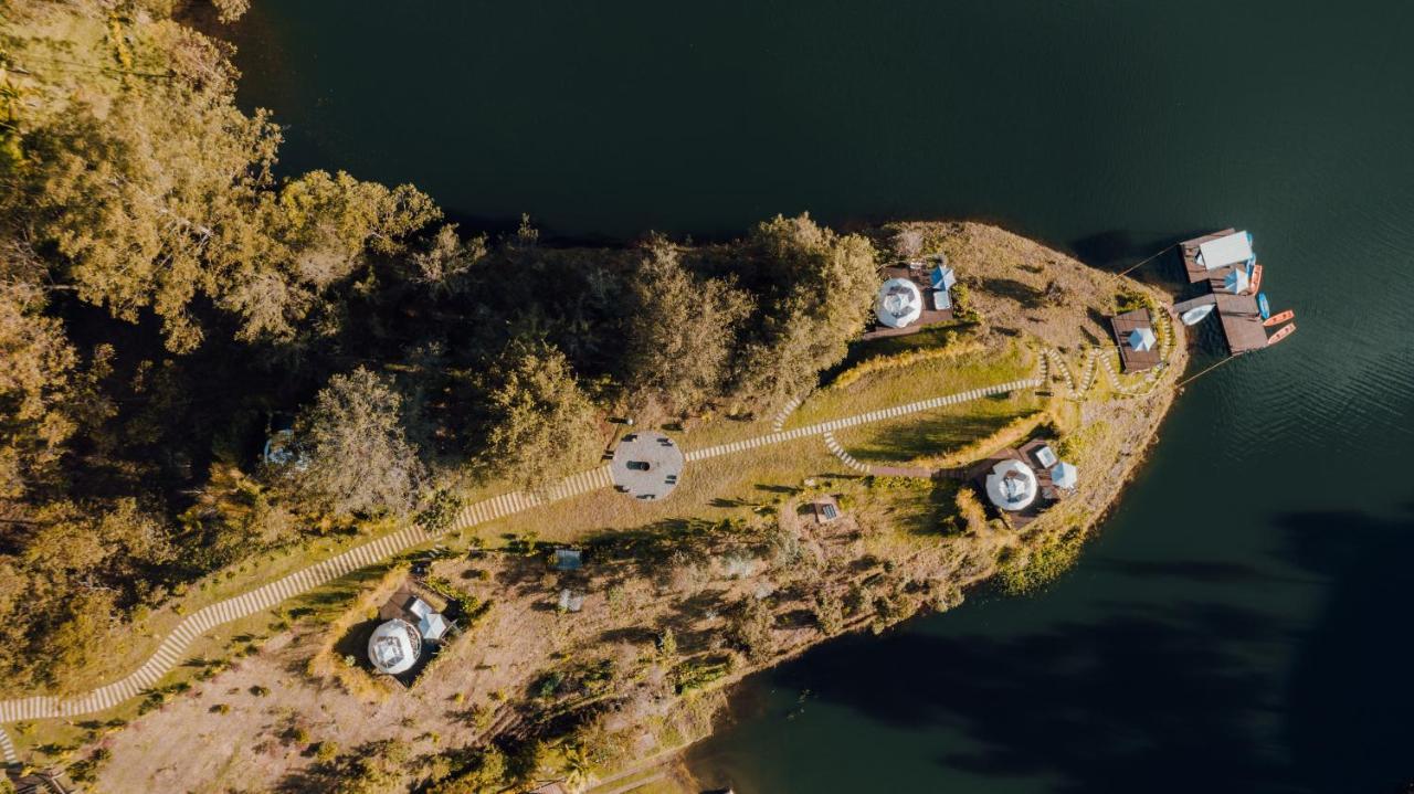 Domus Glamping Guatape Hotel Ngoại thất bức ảnh