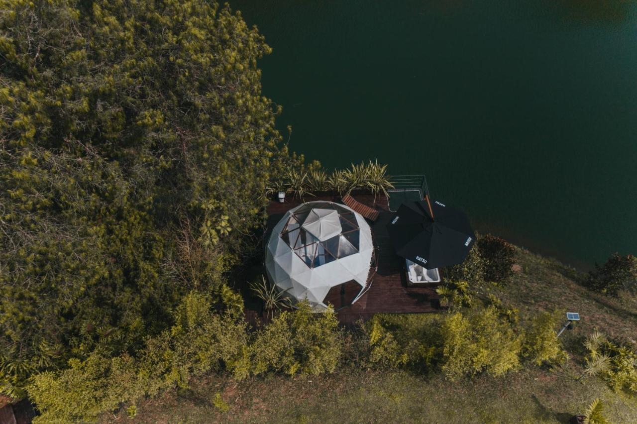 Domus Glamping Guatape Hotel Ngoại thất bức ảnh