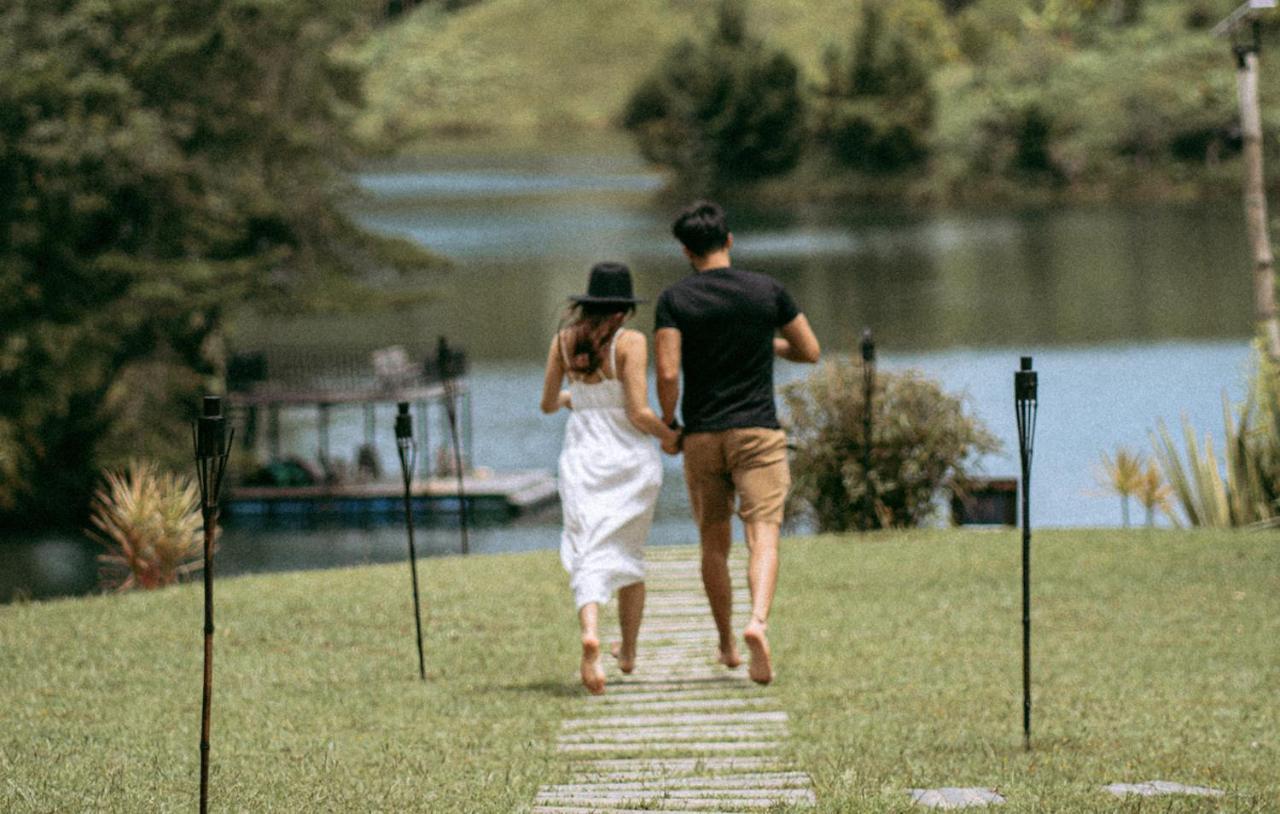Domus Glamping Guatape Hotel Ngoại thất bức ảnh