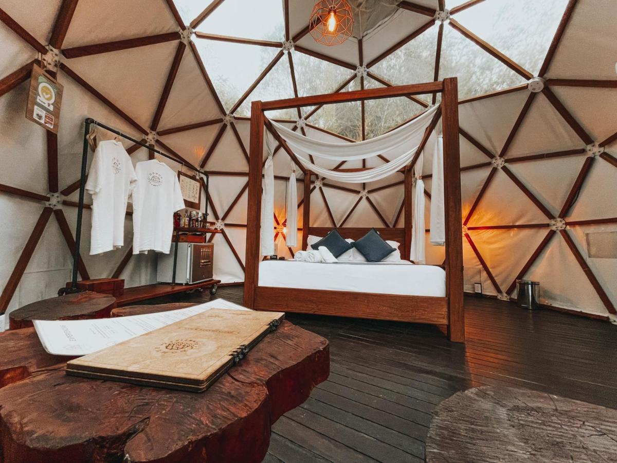 Domus Glamping Guatape Hotel Ngoại thất bức ảnh