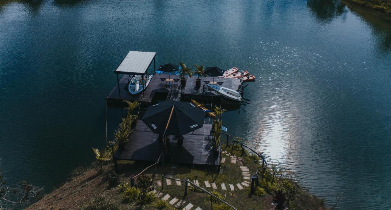 Domus Glamping Guatape Hotel Ngoại thất bức ảnh